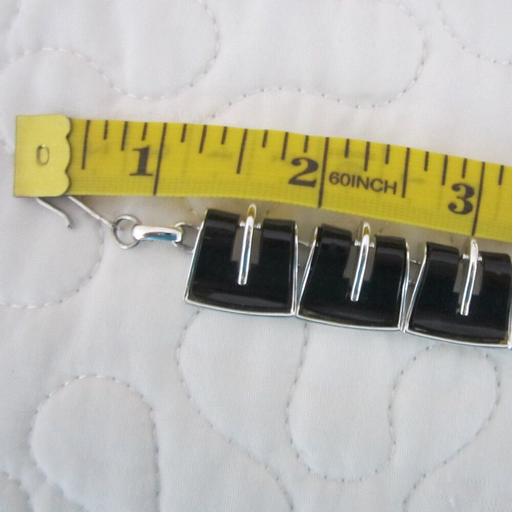 Vintage Lisner Choker Necklace - Silvertone and Black Enamel - Picture 4 of 6